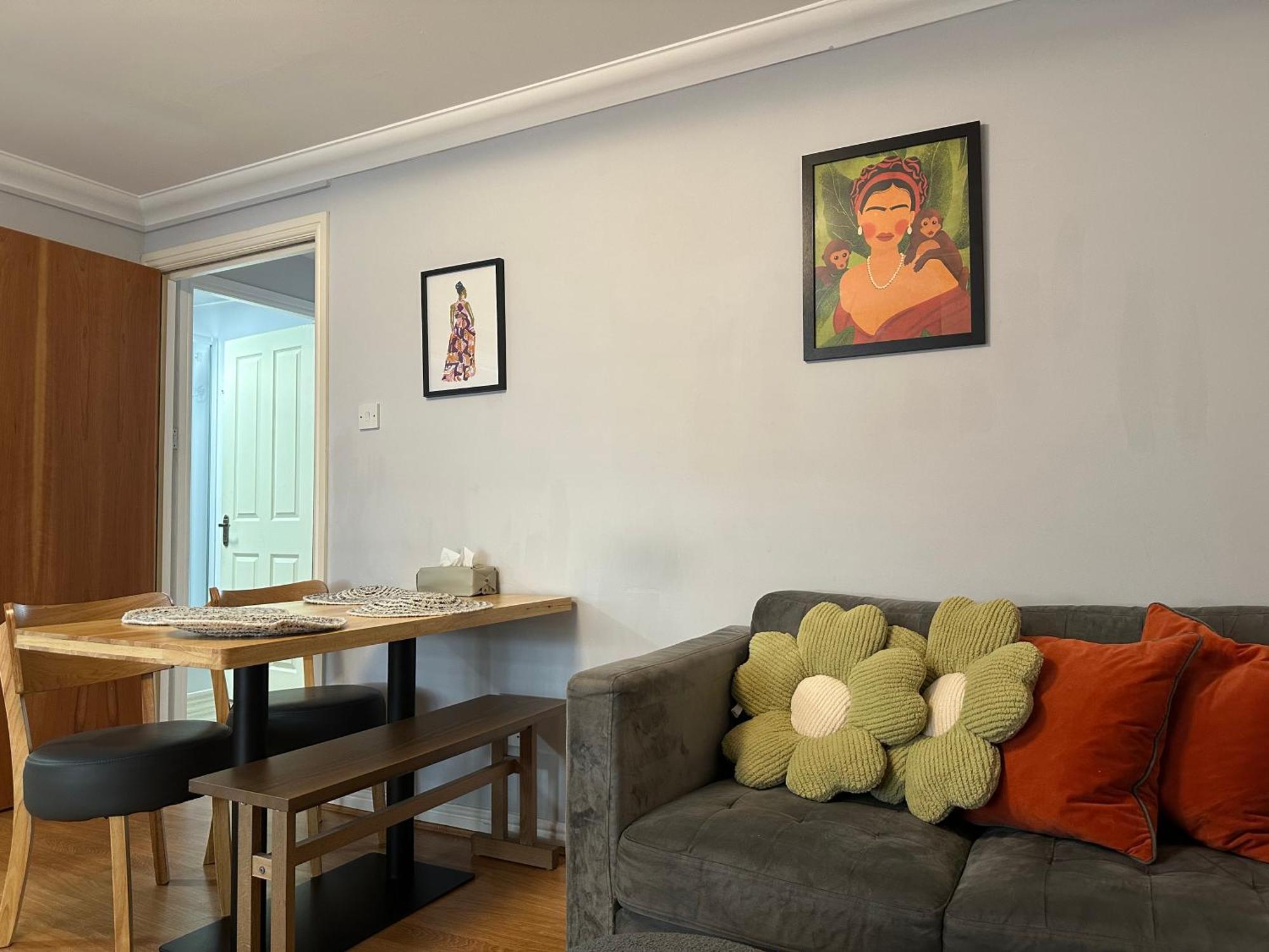 Private Main Door Lovely 2 Bedroom Apartment エディンバラ エクステリア 写真
